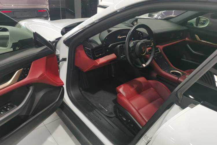 Used Porsche Taycan 2022 Taycan Interior 3