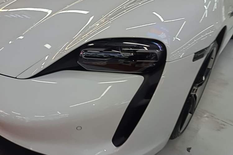 Used Porsche Taycan 2022 Taycan Left Front Headlight