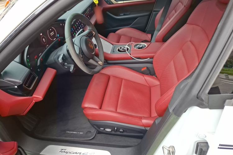 Used Porsche Taycan 2022-Year Restyled Taycan 4S Left Front Seat
