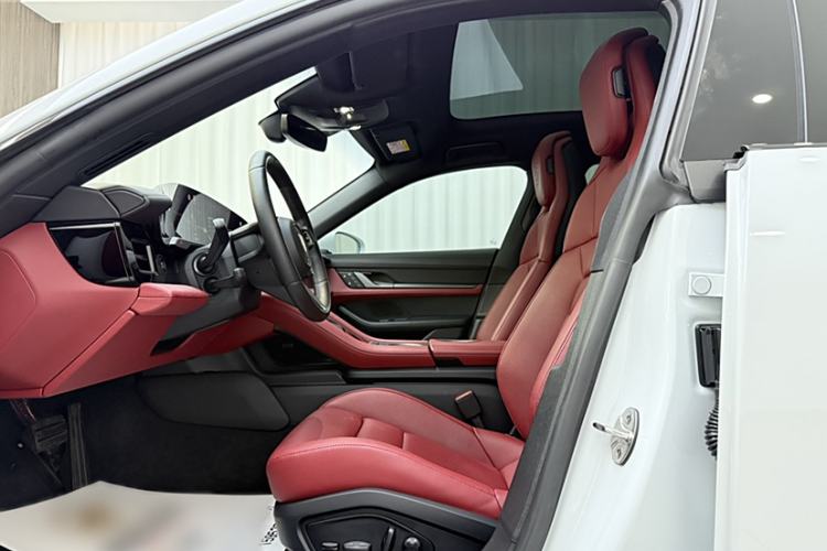 Used Porsche Taycan 2022 Taycan 4 Cross Turismo Left Front Seat