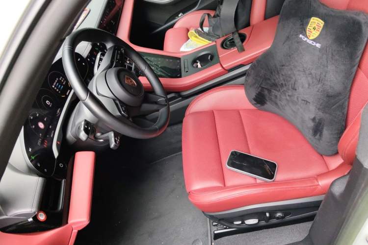 Used Porsche Taycan 2022 Taycan Left Front Seat