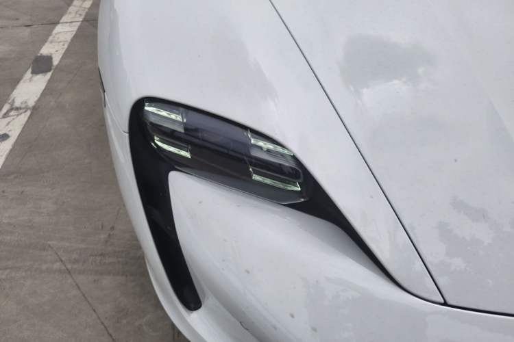 Used Porsche Taycan 2022-Year Updated Taycan Right Front Headlight