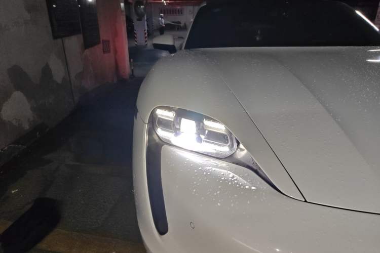 Used Porsche Taycan 2022 Taycan Right Front Headlight