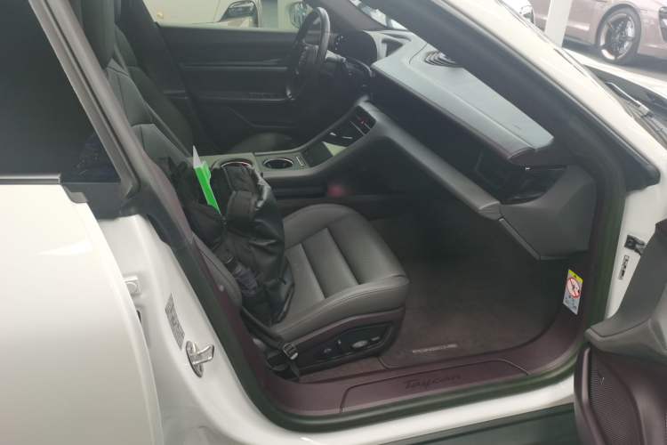 Used Porsche Taycan 2022 Taycan Right Front Seat