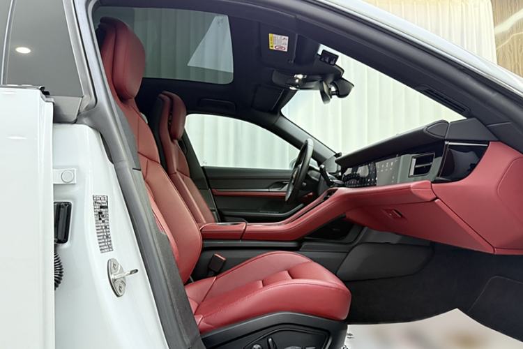 Used Porsche Taycan 2022 Taycan 4 Cross Turismo Right Front Seat