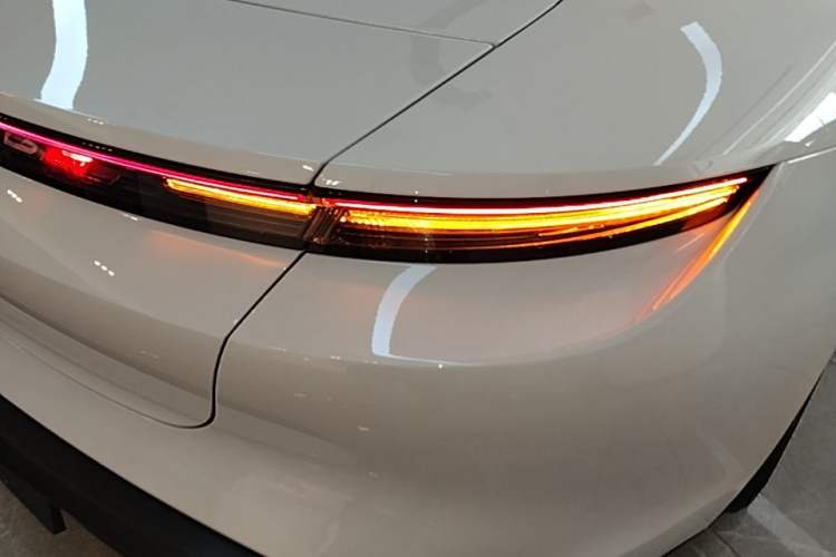 Used Porsche Taycan 2022 Taycan Right Rear Taillight