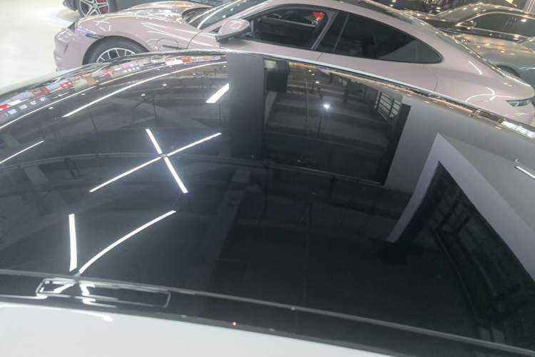 Used Porsche Taycan 2022-Year Updated Taycan Roof
