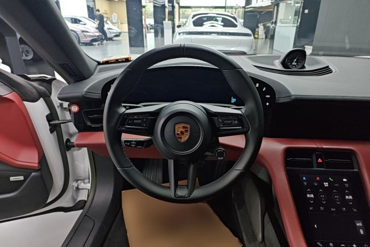 Used Porsche Taycan 2022-Year Updated Taycan Steering Wheel