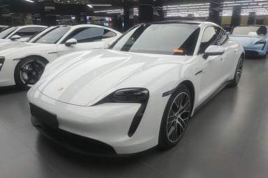 Used Porsche Taycan 2022-Year Updated Taycan