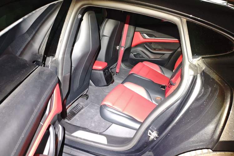 Used Porsche Taycan 2024 Taycan 4 Left Rear Seat