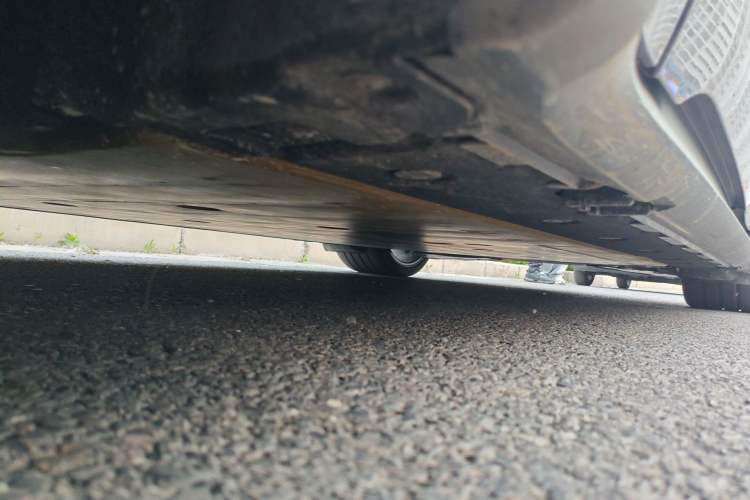 Used Porsche Taycan 2024 Taycan 4 Chassis Front Left