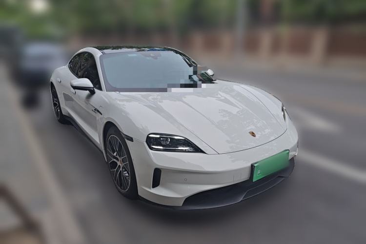 Used Porsche Taycan 2024 Taycan 4 Front Right 45 Deg