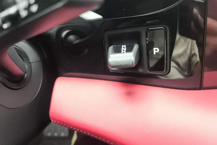 Used Porsche Taycan 2024 Taycan 4 Gear Lever