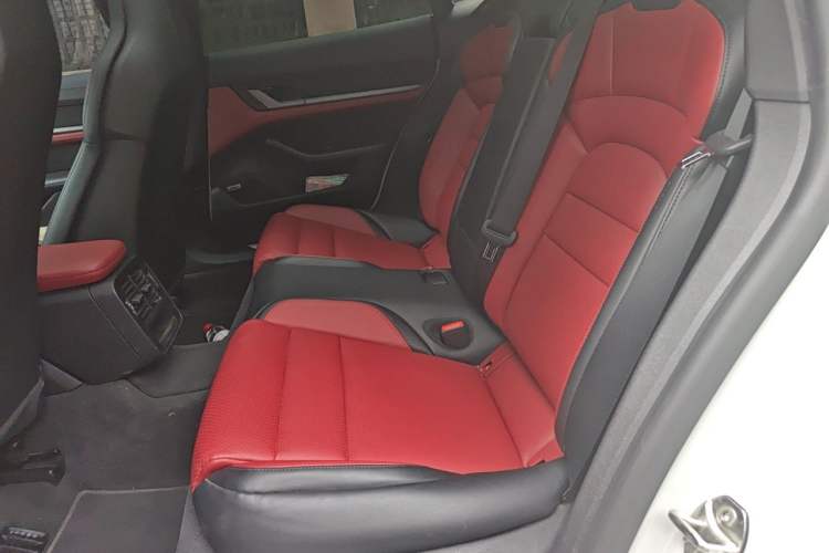 Used Porsche Taycan 2024 Taycan 4 Left Rear Seat