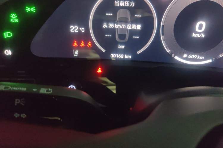 Used Porsche Taycan 2025 Taycan Odometer Close Up
