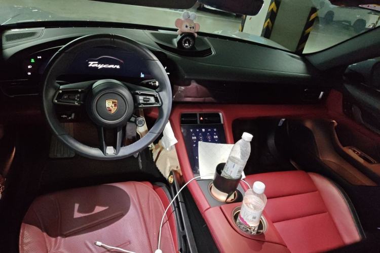 Used Porsche Taycan 2025 Taycan Center Console