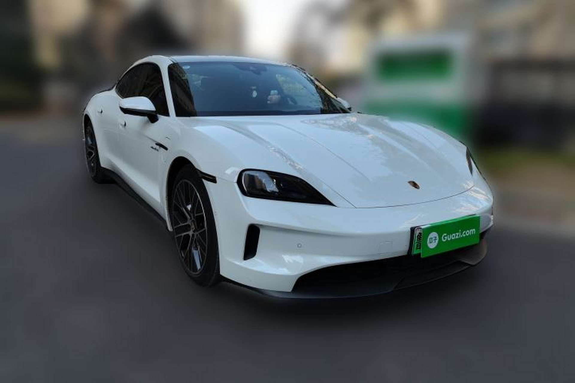 Used Porsche Taycan 2025 Taycan Front Right 45 Deg