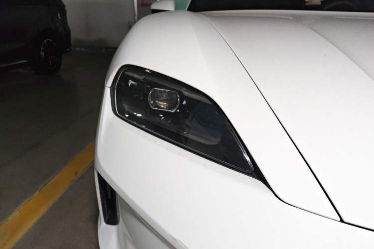 Used Porsche Taycan 2025 Taycan Right Front Headlight
