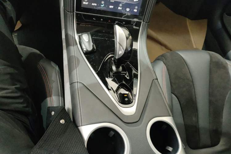 Used Qiantu K50 2018 Standard Model Gear Lever