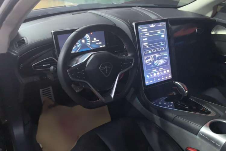 Used Qiantu K50 2018 Standard Model Interior 1