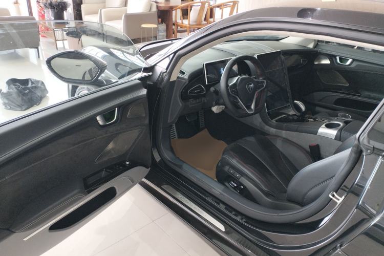 Used Qiantu K50 2018 Standard Model Interior 3