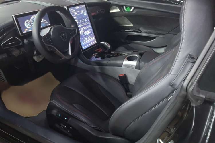 Used Qiantu K50 2018 Standard Model Interior 3