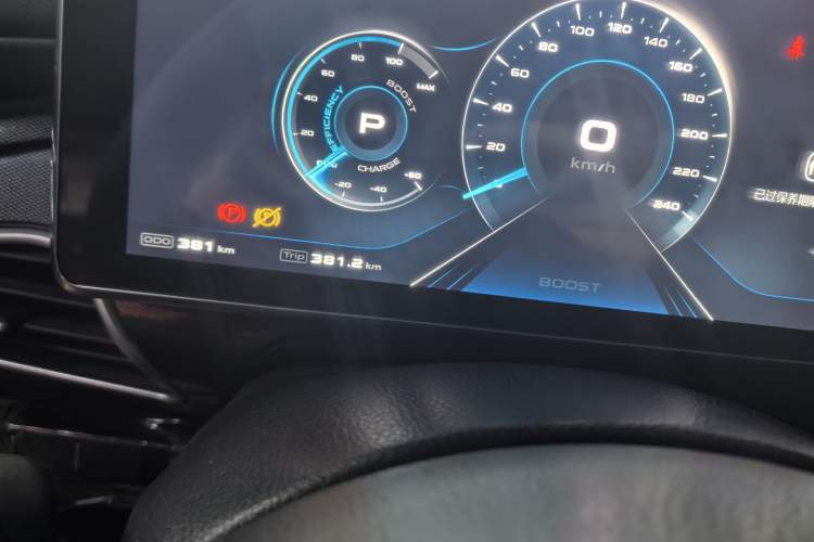 Used Qiantu K50 2018 Standard Model Odometer Close Up