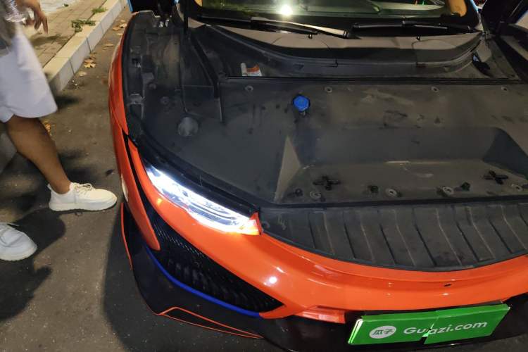 Used Qiantu K50 2018 Standard Model Engine Bay Right