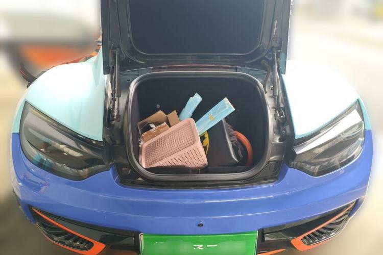 Used Qiantu K50 2018 Standard Model Trunk