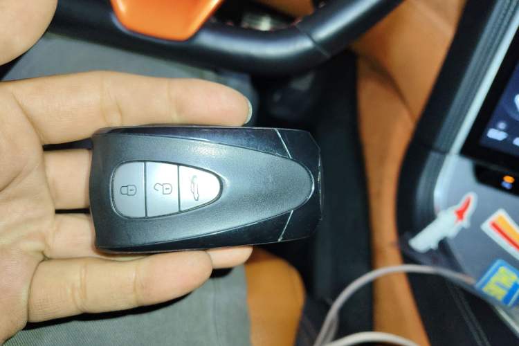 Used Qiantu K50 2018 Standard Model Vehicle Key