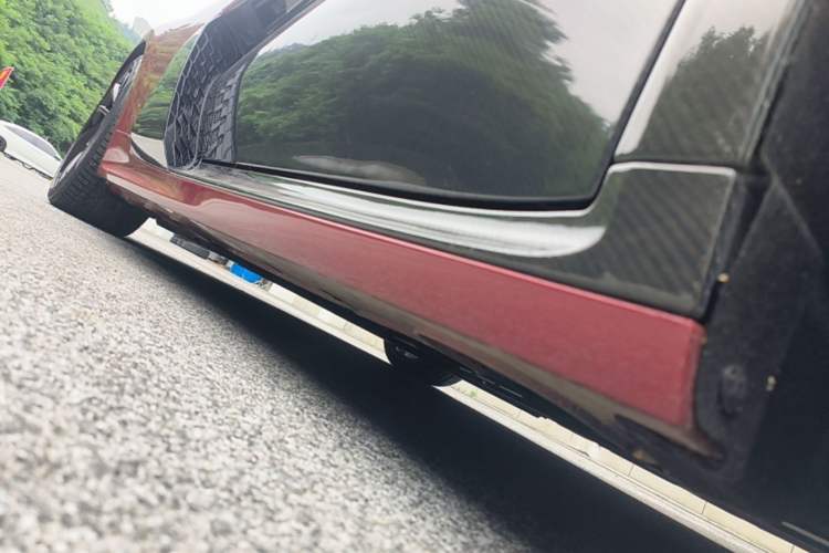 Used Qiantu K50 2018 Standard Model Right Side Sill