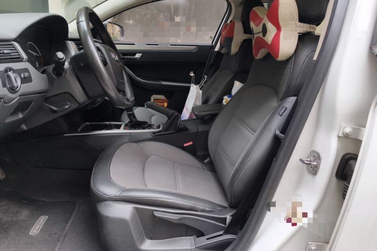 Used Qoros 3 2016 Urban SUV 1.6T Automatic Zhiyue Model Left Front Seat