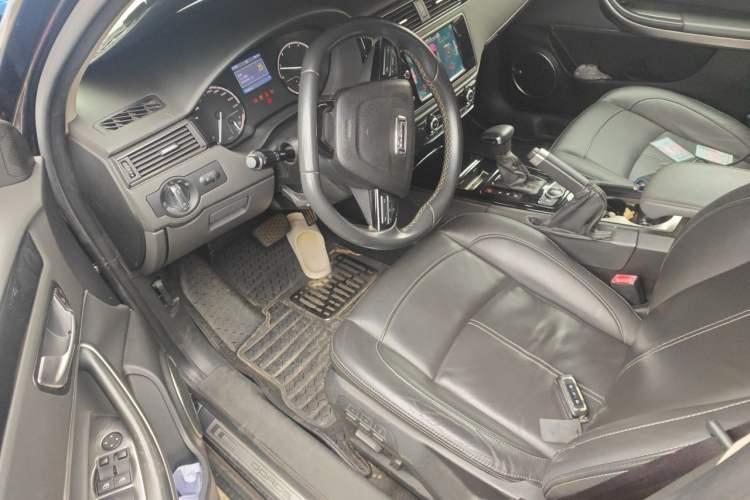 Used Qoros 3 2014 Sedan 1.6T Automatic ZhiZhen Model Driver Seat