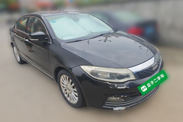 Used Qoros 3 2014 Sedan 1.6T Automatic ZhiZhen Model Front Right 45 Deg