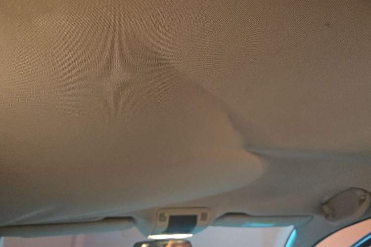 Used Qoros 3 2014 Sedan 1.6L Manual Zhiyue Model Headliner