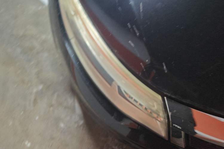 Used Qoros 3 2014 Sedan 1.6L Manual Zhiyue Model Right Front Headlight