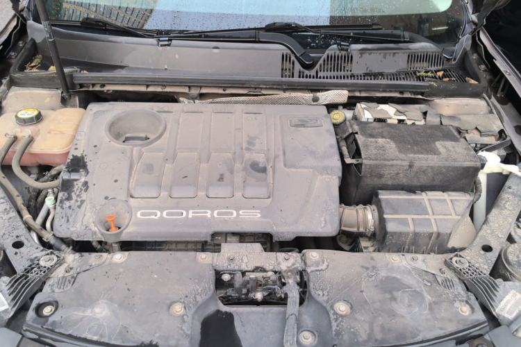 Used Qoros 3 2014 Sedan 1.6T Automatic ZhiZhen Model Engine Bay