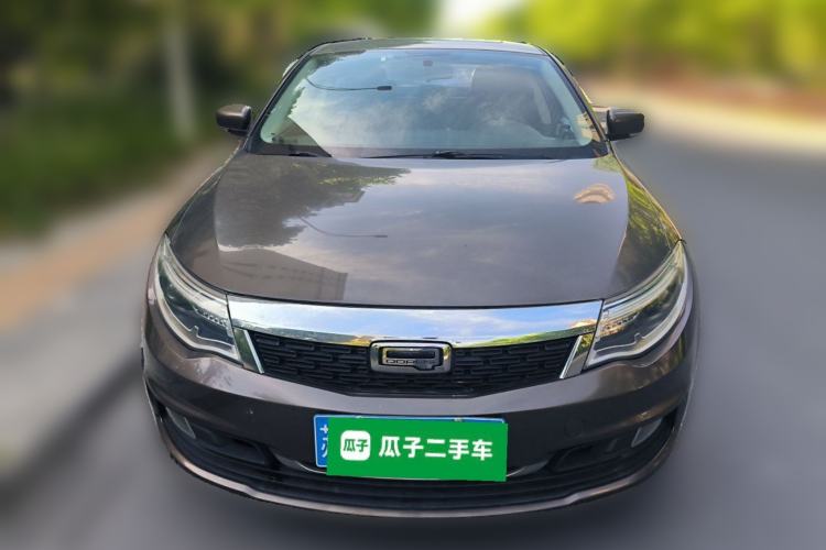 Used Qoros 3 2014 Sedan 1.6T Automatic Zhiyue Model Front
