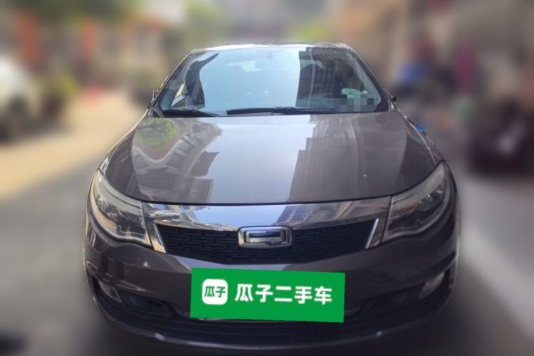 Used Qoros 3 2014 Sedan 1.6L Automatic Zhiyue Model Front