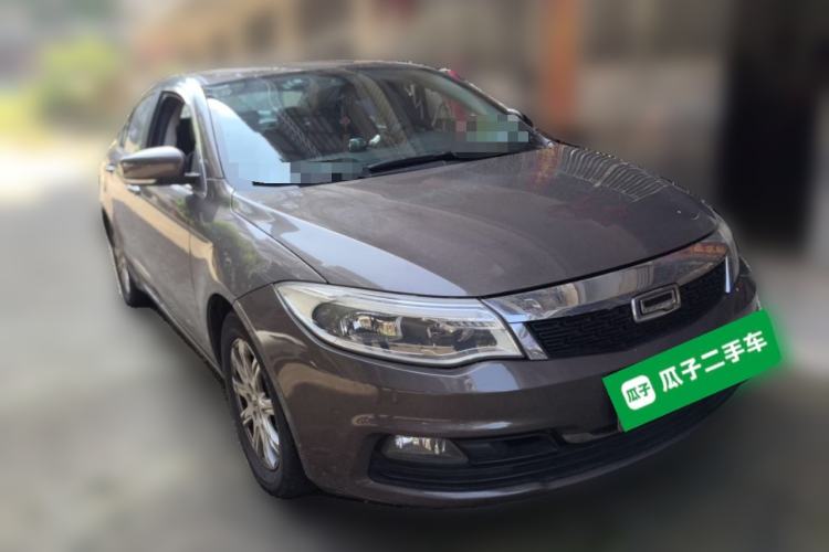 Used Qoros 3 2014 Sedan 1.6L Automatic Zhiyue Model Front Right 45 Deg