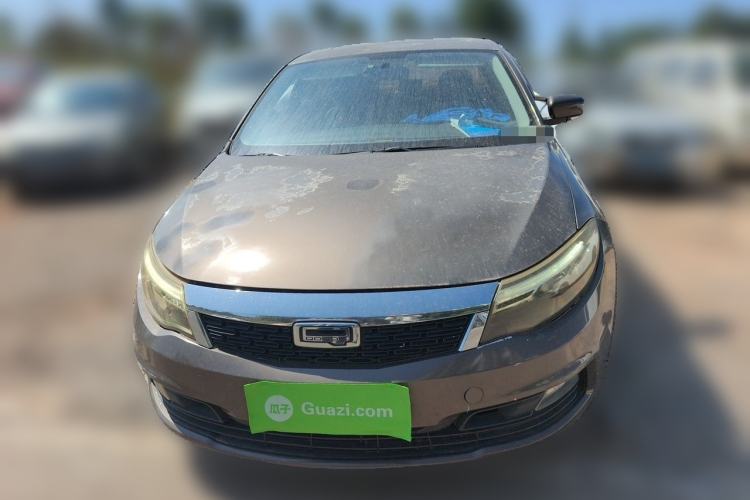 Used Qoros 3 2014 Sedan 1.6T Automatic Zhiyue Model Front