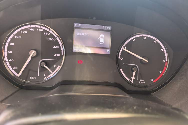 Used Qoros 3 2014 Sedan 1.6L Automatic Zhiyue Model Instrument Cluster