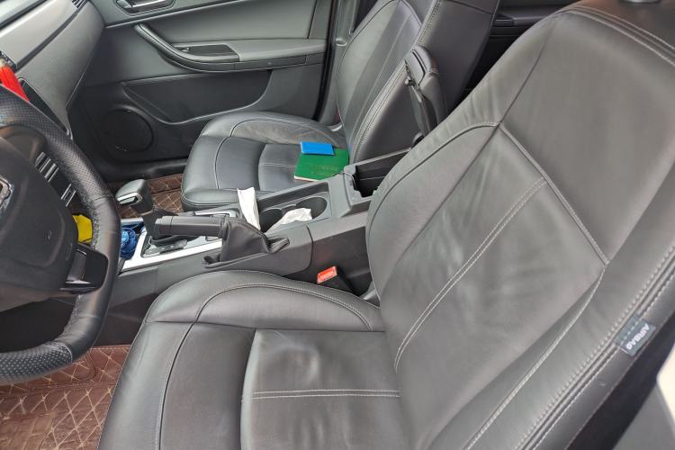 Used Qoros 3 2014 Sedan 1.6L Automatic Zhiyue Enhanced Model Left Front Seat