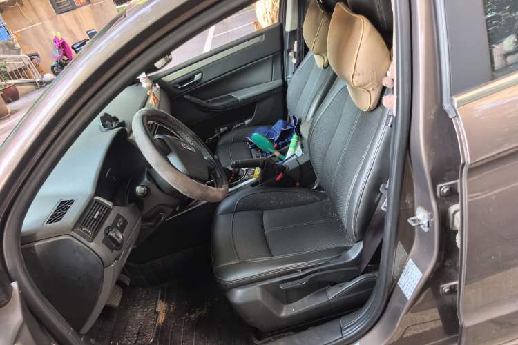 Used Qoros 3 2014 Sedan 1.6L Automatic Zhiyue Model Left Front Seat