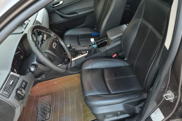 Used Qoros 3 2014 Sedan 1.6L Automatic Zhiyue Enhanced Model Left Front Seat