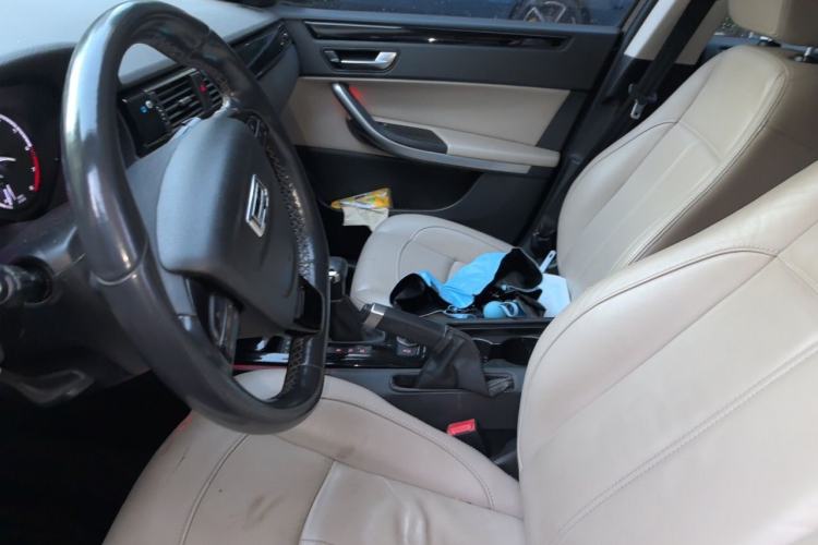 Used Qoros 3 2014 Sedan 1.6T Automatic ZhiZhen Model Left Front Seat