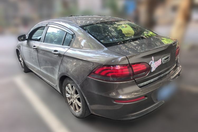 Used Qoros 3 2014 Sedan 1.6L Automatic Zhiyue Model Rear Left 45 Deg