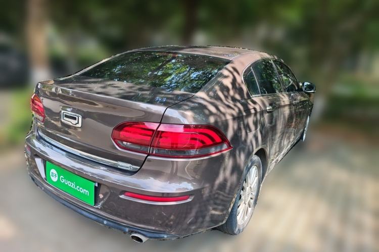 Used Qoros 3 2014 Sedan 1.6T Automatic ZhiZhen Model Rear Right 45 Deg
