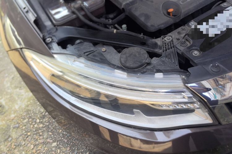 Used Qoros 3 2014 Sedan 1.6L Automatic Zhiyue Model Right Front Headlight