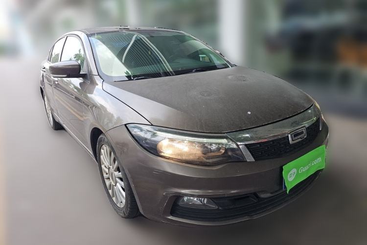 Used Qoros 3 2014 Sedan 1.6T Automatic ZhiZhen Model Front Right 45 Deg